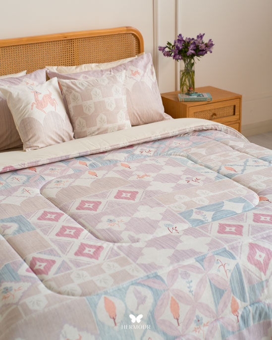 تصویر اصلی محصول روتختی مخمل ژاگارد  8 تکه ملحفه 180